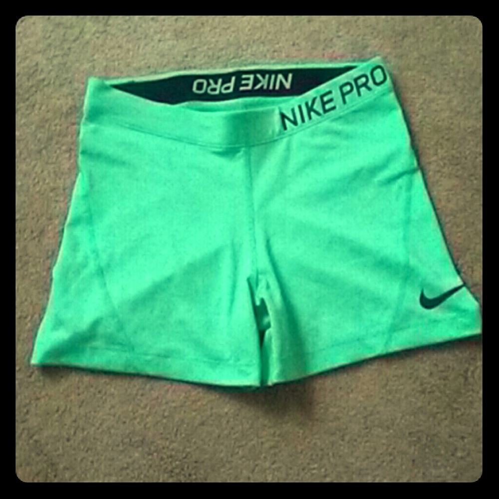 Nike pro compression shorts
